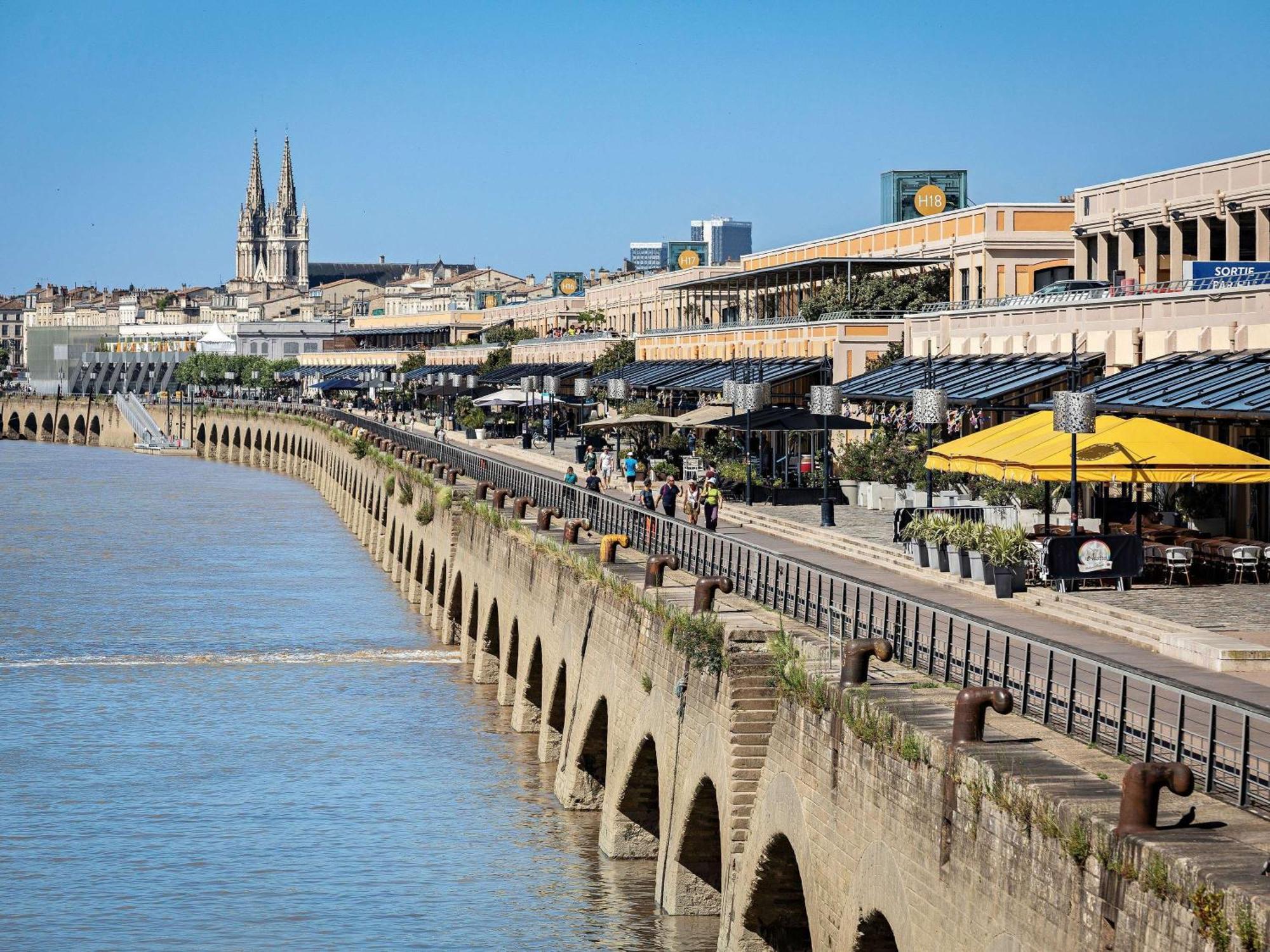 Hotelf1 Bordeaux Nord Lormont Exteriör bild